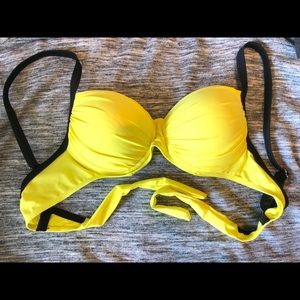 Super cute bathing suit!